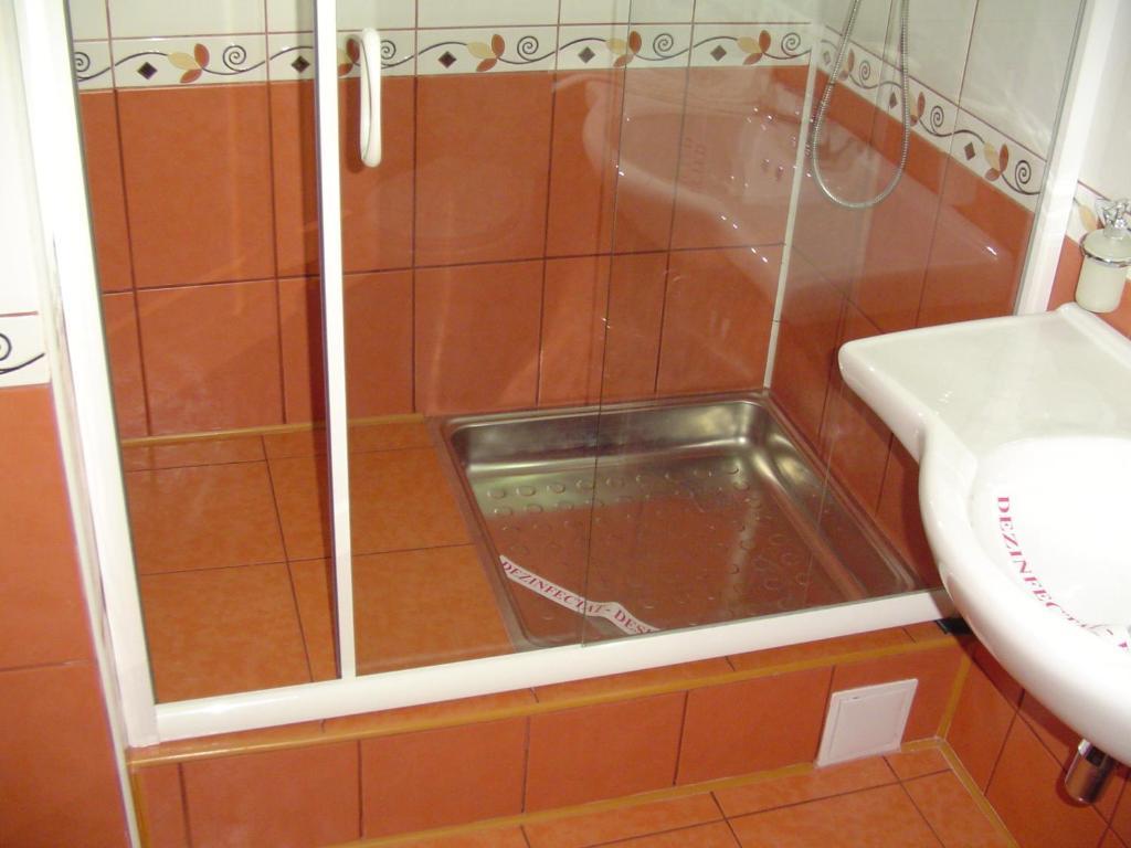 Hotel Europa Ploiesti Phòng bức ảnh