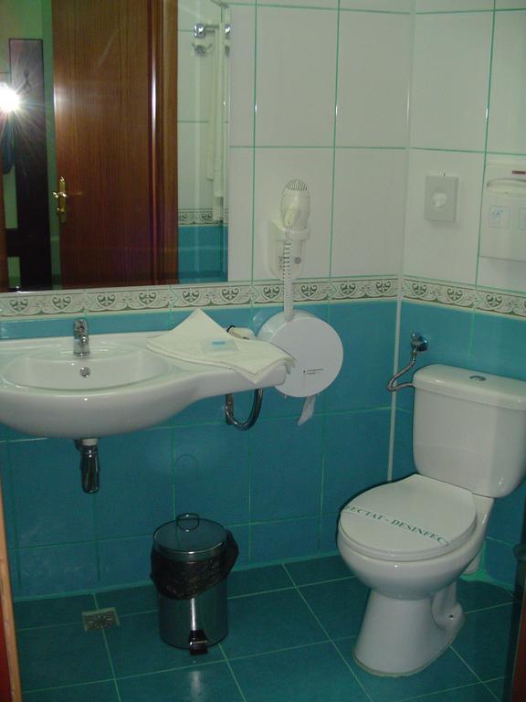 Hotel Europa Ploiesti Phòng bức ảnh