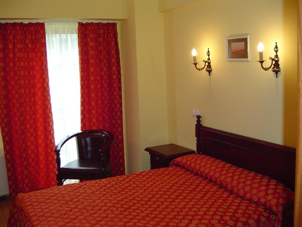 Hotel Europa Ploiesti Ngoại thất bức ảnh